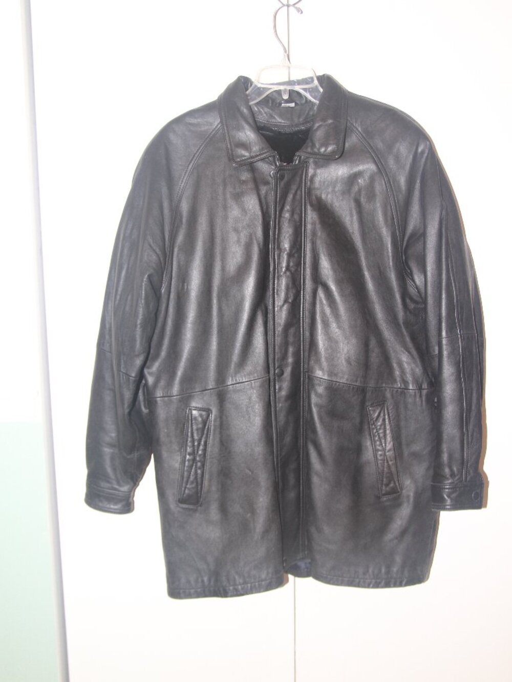 Vintage WILDA Heavy Duty Leather Jacket, Size M, Zip-in Liner, Excellent Cond.